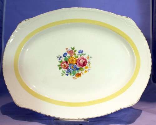 Royal Harvey - Large platter - A beauty! - Bid Now!!!