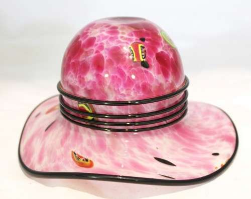 Art glass hat - Absolutely stunning!! Bid now
