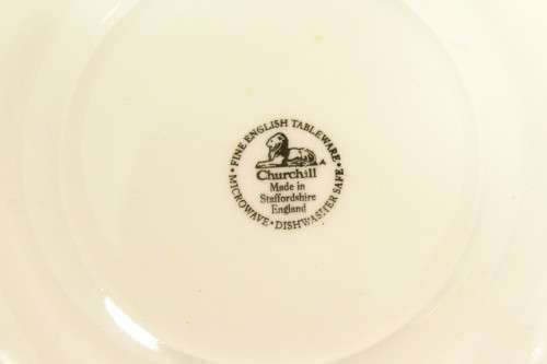 Churchill - Blue Willow - Dinner plate - Blue and white - Stunning! - Bid Now!!!