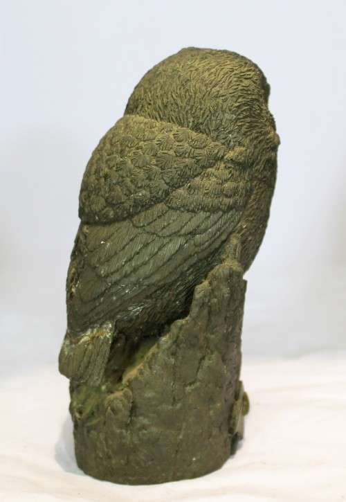 Large stone owl - Very detailed - Beautiful! - Bid now!!