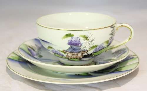 Soko china - Japan - Hand painted - Trio - Stunning!! - Low price! - Bid now!!