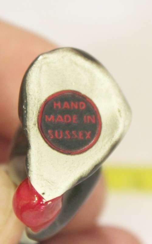 Pair of cats - One is hand made in Sussex - Giveaway price!! - Bid Now!!