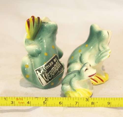 Trio of frogs - Vermont - Beautiful! - Low price!! - Bid Now!!