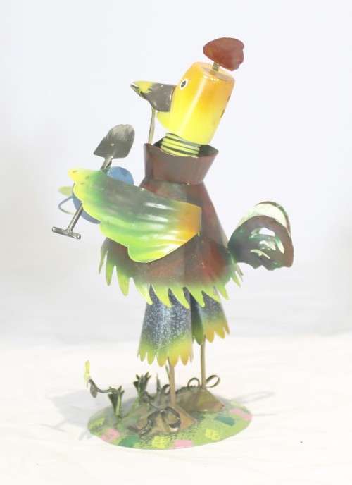 Funky tin chicken mounted on a spring - Beautiful! - Bid Now!!!