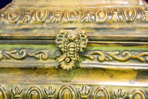 Jewelry box - A large beauty - Unique and detailed - Bid Now!!!