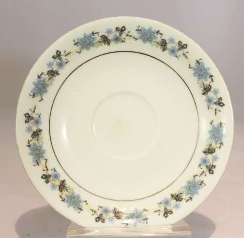 Chinese porcelain - Saucer - Beautiful! - Bid Now!!!