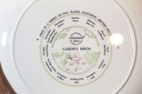 Wedgwood Calendar plate - Garden birds - 1986 - Beautiful! - Bid Now!