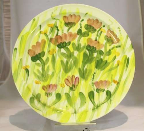 Hand painted yellow and pink plate - Beautiful!! - Low price! - Bid now!!