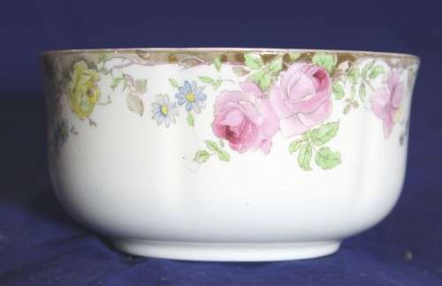 Royal Doulton - English Rose D6071 (Australia) - Sugar bowl - Beautiful!! - Low price! - Bid now!!