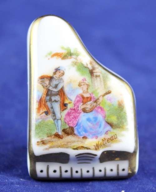 Limoges - Piano - Victorian couple playing music and dancing - Beautiful!! Bid now!!