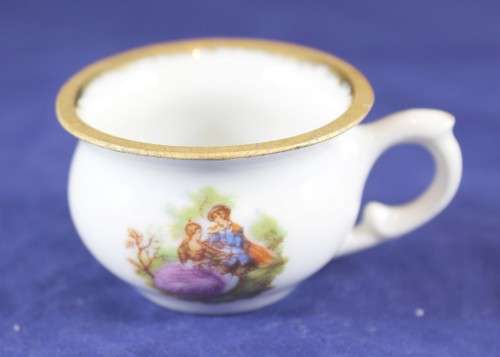 Limoges - Goudeville - Miniature chamber pot - Stunning piece!! - Low price!! - Bid now!!