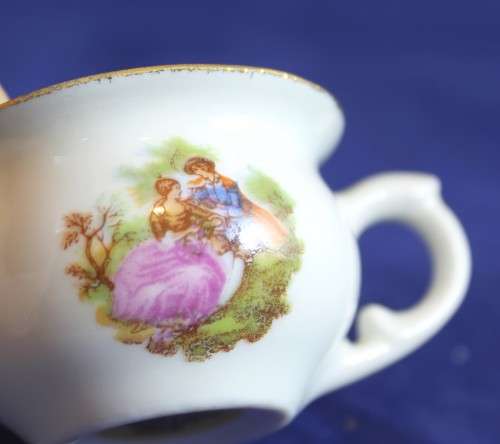 Limoges - Goudeville - Miniature chamber pot - Stunning piece!! - Low price!! - Bid now!!