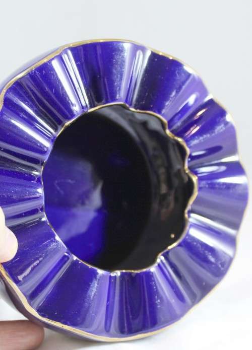 Japanese - Imperial Blue - Large ashtray - A stunner!! - Low price! - Bid now!!