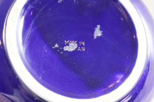 Japanese - Imperial Blue - Large ashtray - A stunner!! - Low price! - Bid now!!