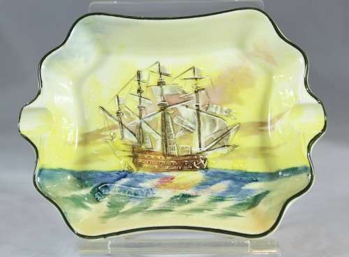 Royal Doulton - Ashtray - Famous ships - Beautiful!! - Low price! - Bid now!!