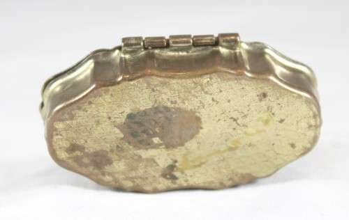 Vintage - Pill box - White with a logo / mark - Low price!! - Bid now!!