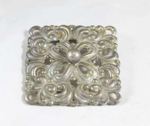 Glass trinket holder with metal top - Beautiful! - Low price!! - Bid now!!