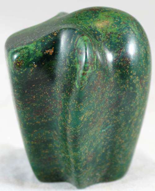 Abstract elephant - Semi-precious stone - Green - Stunning!! - Bid now!