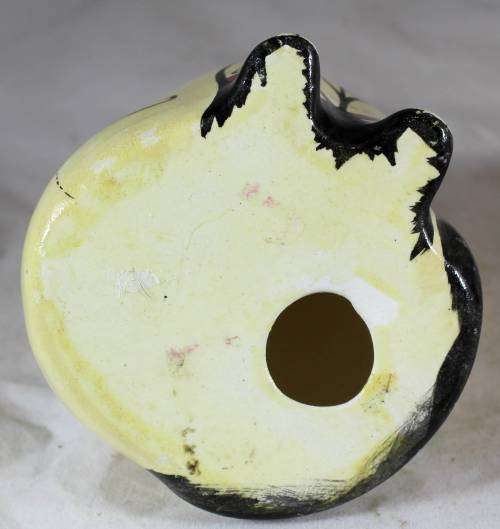 Seated Cat Looking Up - Adorable!! - Bid Now!