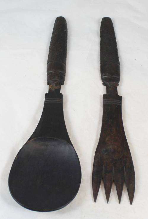 Carved Salad Server Set - Gorgeous!! - Bid Now!