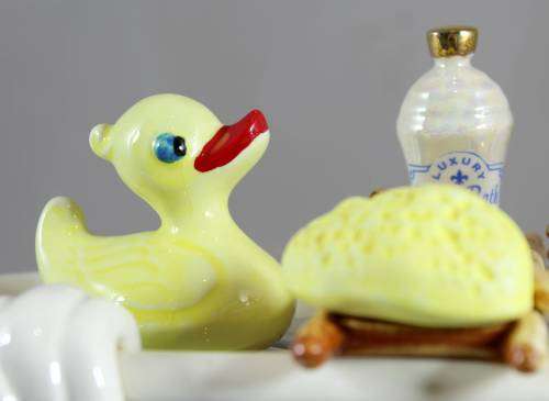 The Teapottery - England - Bath Tea Pot - Beautiful!! - Bid Now!