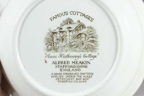 Alfred Meakin - Famous Cottages - Anne Hathaway's Cottage - Serving Bowl - Beautiful!! - Bid Now!!!
