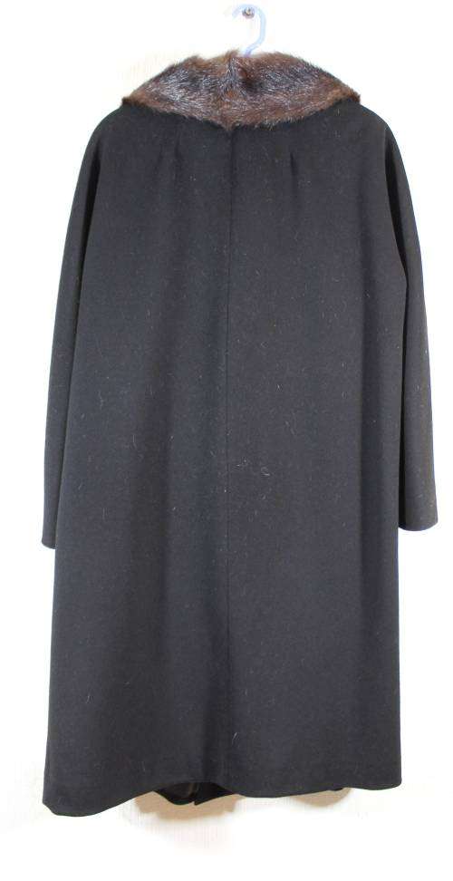 Luxury Broad Cloth - Vintage Ladies Jacket - Gorgeous!! - Bid Now!!!