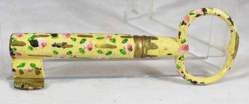 Old Keys - Beautiful!! - Bid Now!!!