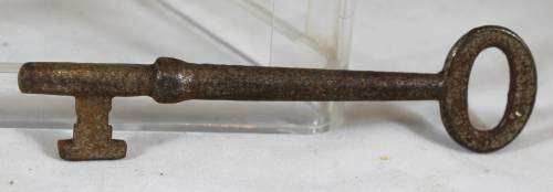 Old Keys - Beautiful!! - Bid Now!!!