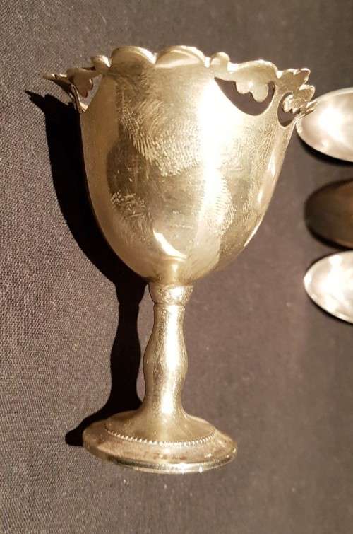 Silver Egg Set - 552 Silver Plate - Stunning!! - Bid Now!!!