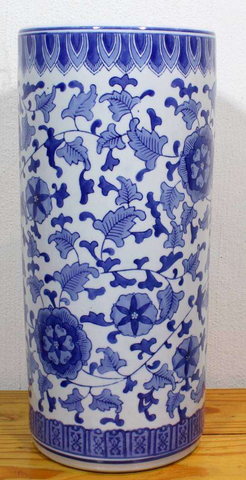 Chinese Umbrella Stand - Absolutely Breathtaking!! - Bid Now!