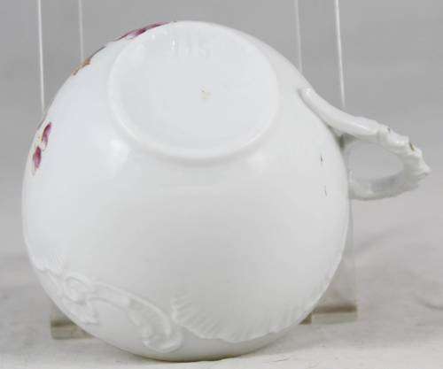 Tea Cup - White with Embossing - Bid Now!!!