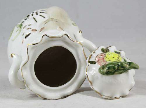 Lidded Container - Embossed - Bid Now!!!