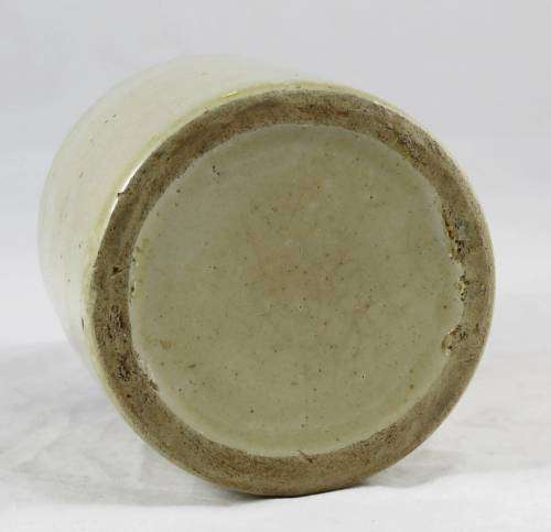 Ceramic Vase - Beautiful - Bid Now!!!