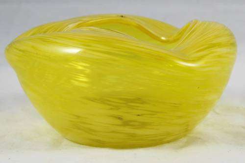 Art Glass - Yellow Ashtray - Bid Now!!!