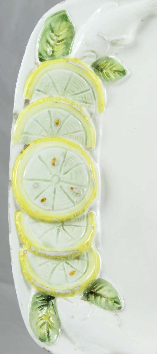 Platter dish - fish and lemon design