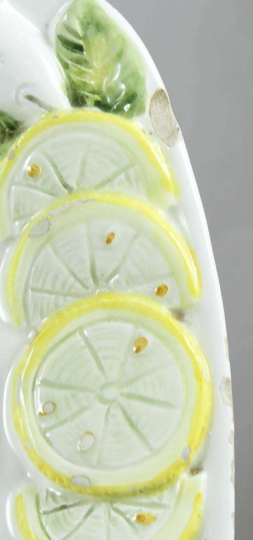 Platter dish - fish and lemon design