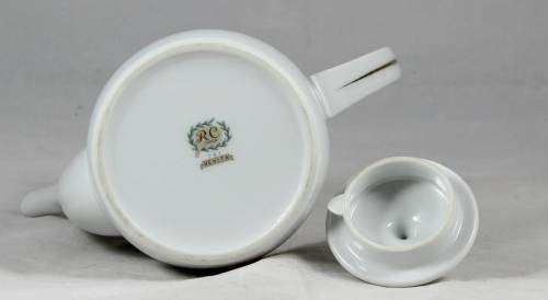 RC - Benita - Tea Set - Bid Now!!!