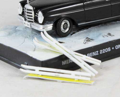 A stunning James Bond Mercedes Benz 220S from "On Her Majesty's Secret Service"!!  Bid now!!