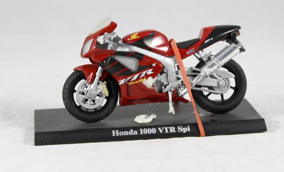 Maisto - Honda 1000 VTR Spi - Bid now!!