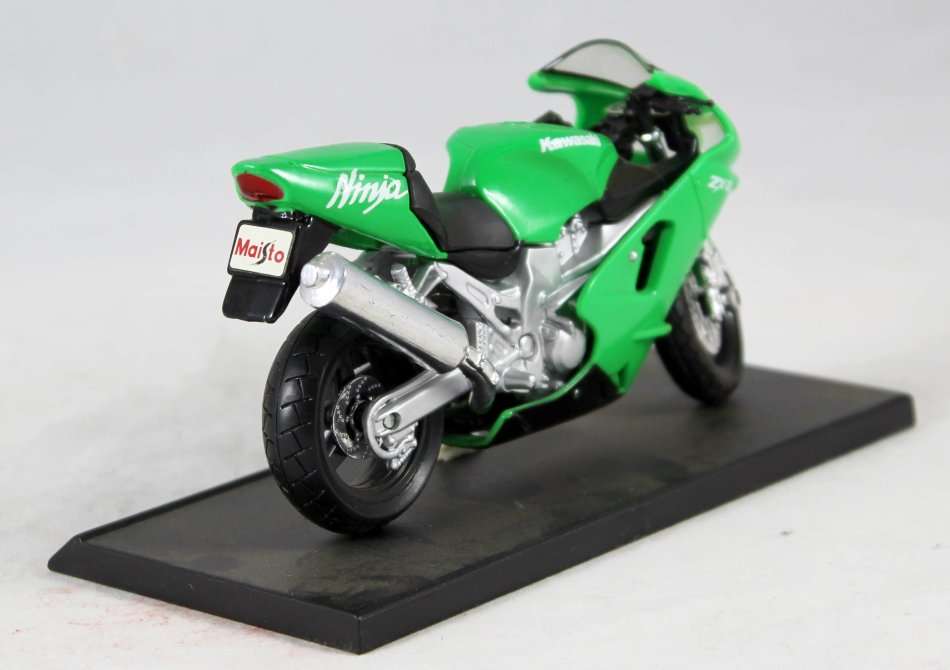 Maisto - Kawasaki Ninja ZX-12 - Bid now!!