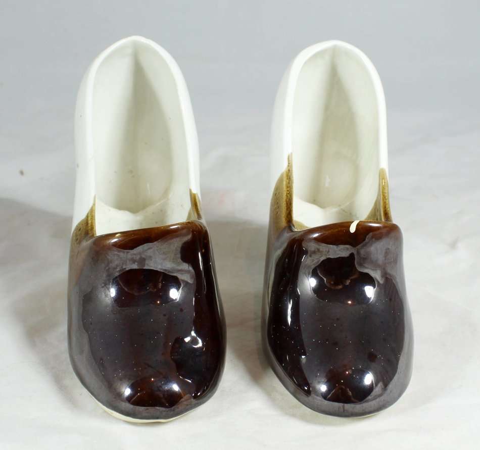 High Heel Shoes - Beautiful Pair - Bid Now!!!