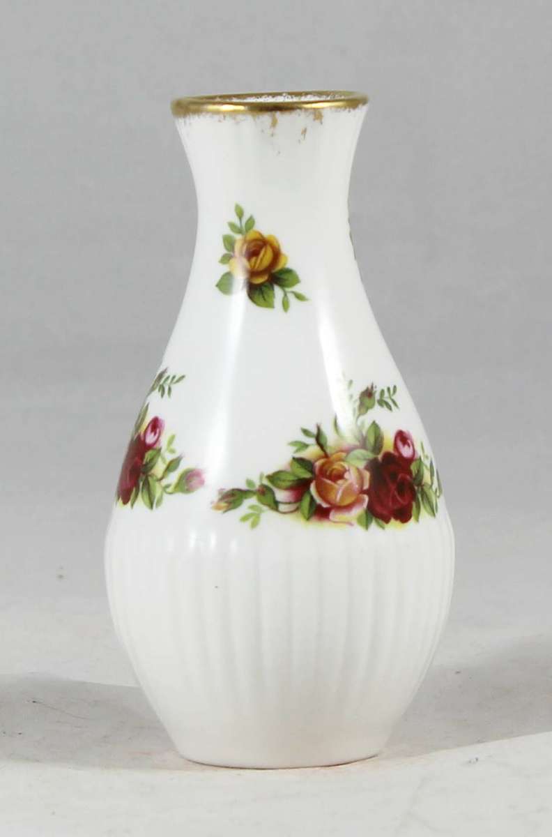 Royal Albert - Posy Vase - Bid Now!!