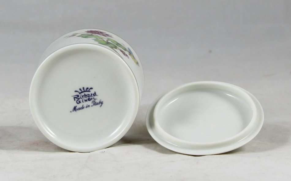 Richard Ginori - Small Lidded Container - Bid Now!!