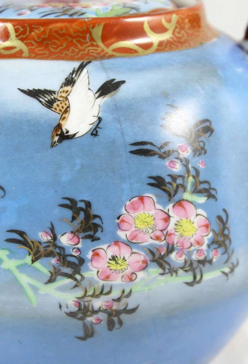 Vintage - Oriental Tea Pot - Bid Now!!