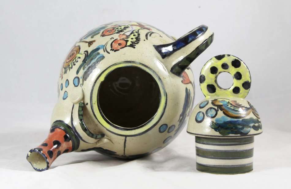 Merich - Designer tea pot