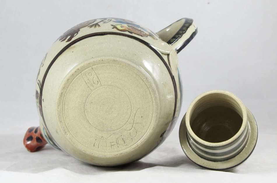 Merich - Designer tea pot