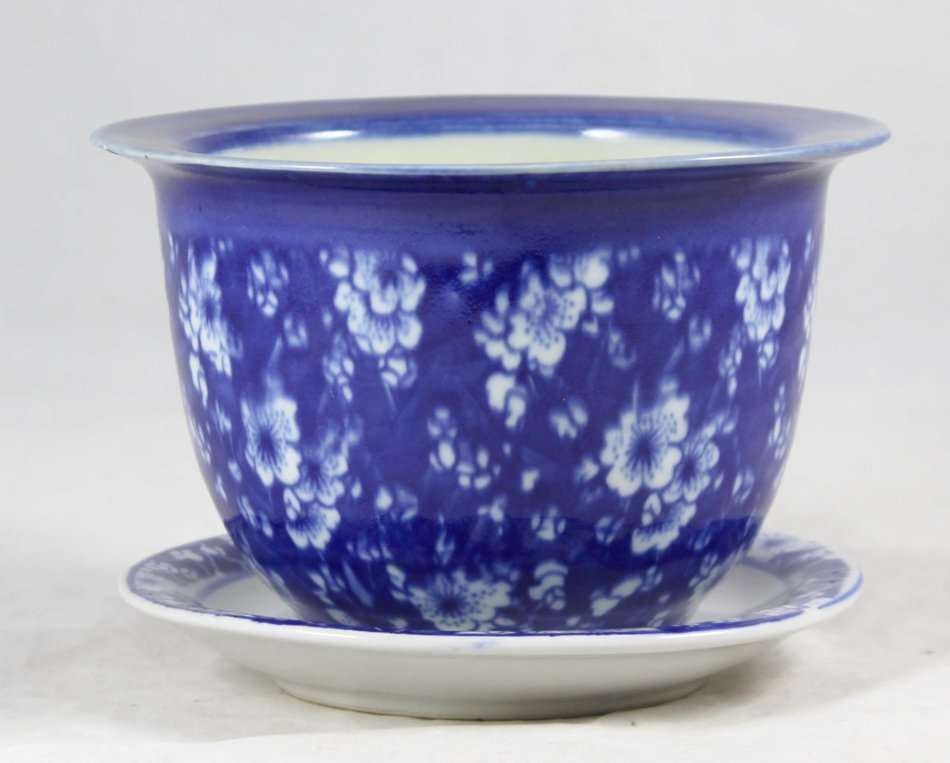 Chinese Pot Plant - Holder & Saucer - Bid Now!!