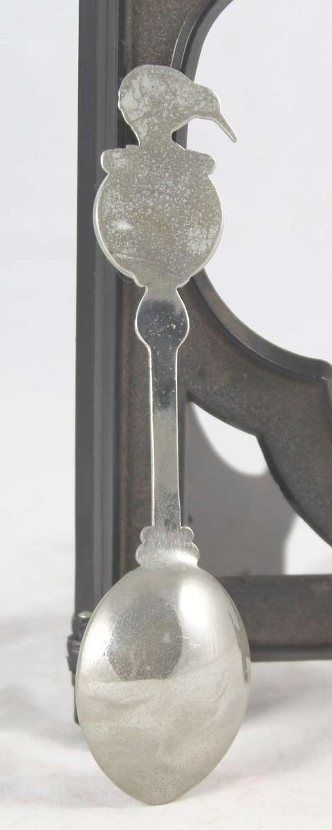 Souvenir Spoon - New Zealand - Beautiful! - Low Price!! - Bid Now!!!