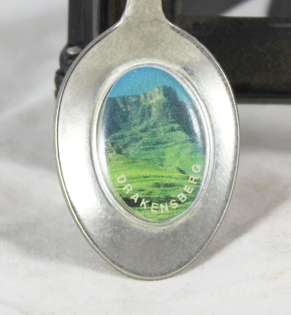 Souvenir Spoon - Dragon Peaks - Beautiful! - Low Price!! - Bid Now!!!